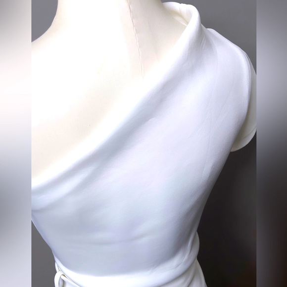 One Shoulder Polyester Bodycon Dress with belt - Picture 4 of 12